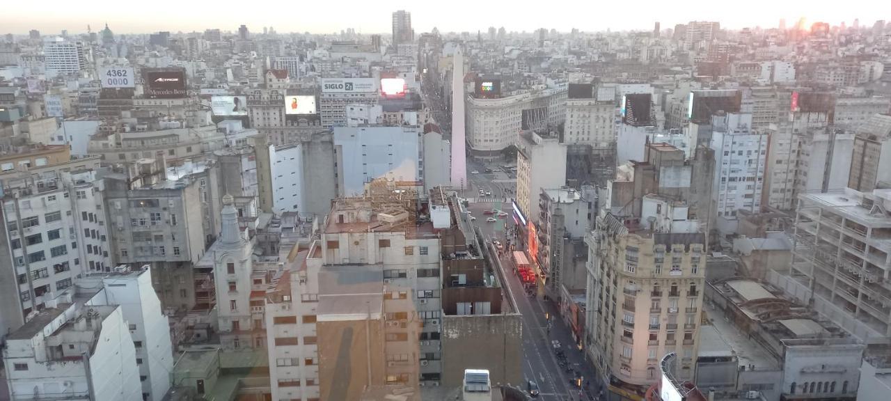 Que Mejor Vista Del Obelisco Piso A La Calle Corrientes Buenos Aires Eksteriør billede