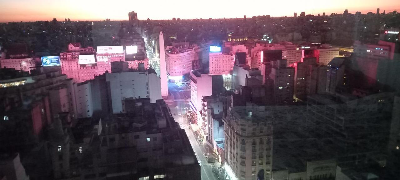 Que Mejor Vista Del Obelisco Piso A La Calle Corrientes Buenos Aires Eksteriør billede