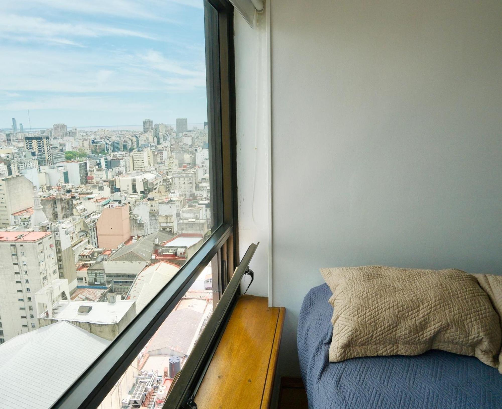 Que Mejor Vista Del Obelisco Piso A La Calle Corrientes Buenos Aires Eksteriør billede